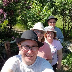 Meet your Posher, Stuart